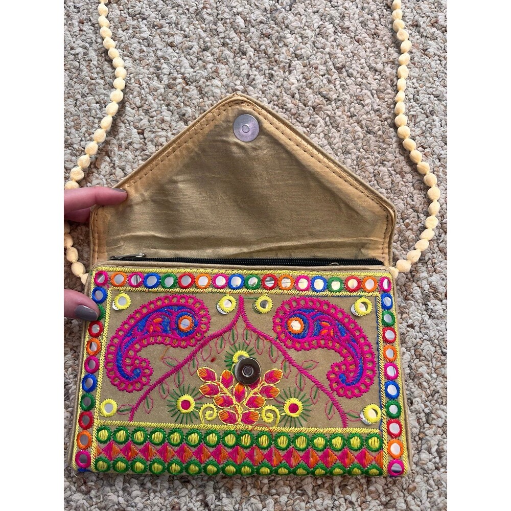 Colorful Purse - Picture 2 of 3